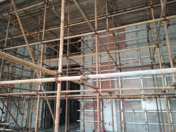 朗天通訊，室內(nèi)裝修工程，墻面處理